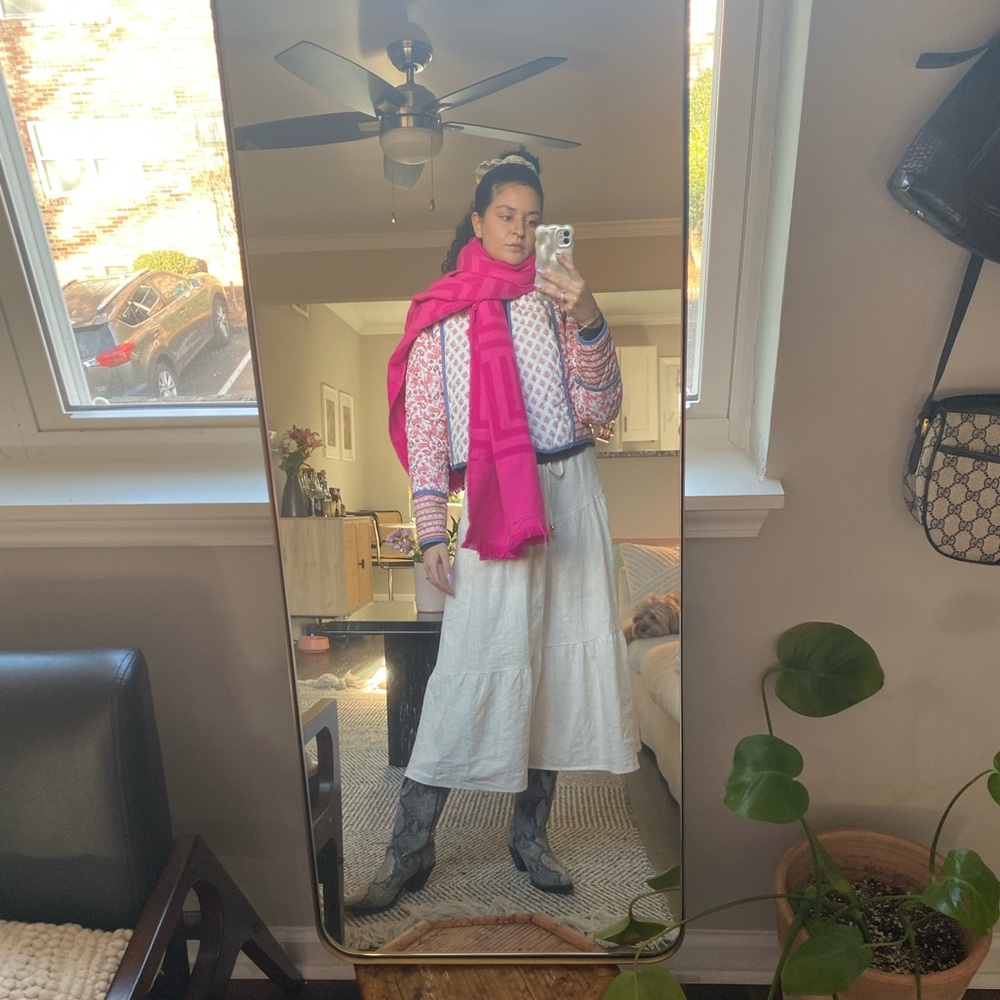 Pink acrylic scarf